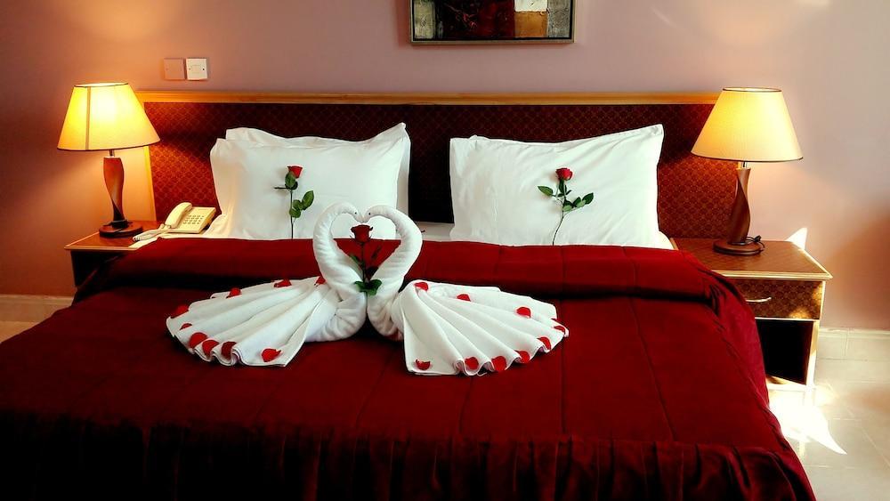Mutrah Hotel Muscat Luaran gambar